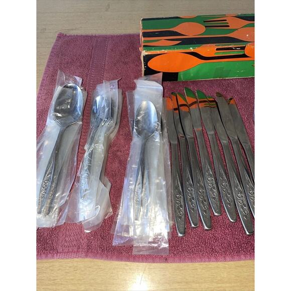 Spiegel Flatware “Roseglow” Pattern 50 Piece Service For 8 - See Notes - Picture 4 of 6